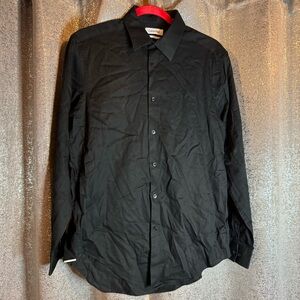 Men’s Calvin Klein Black Dress shirt! 15 1/2 32/33 M